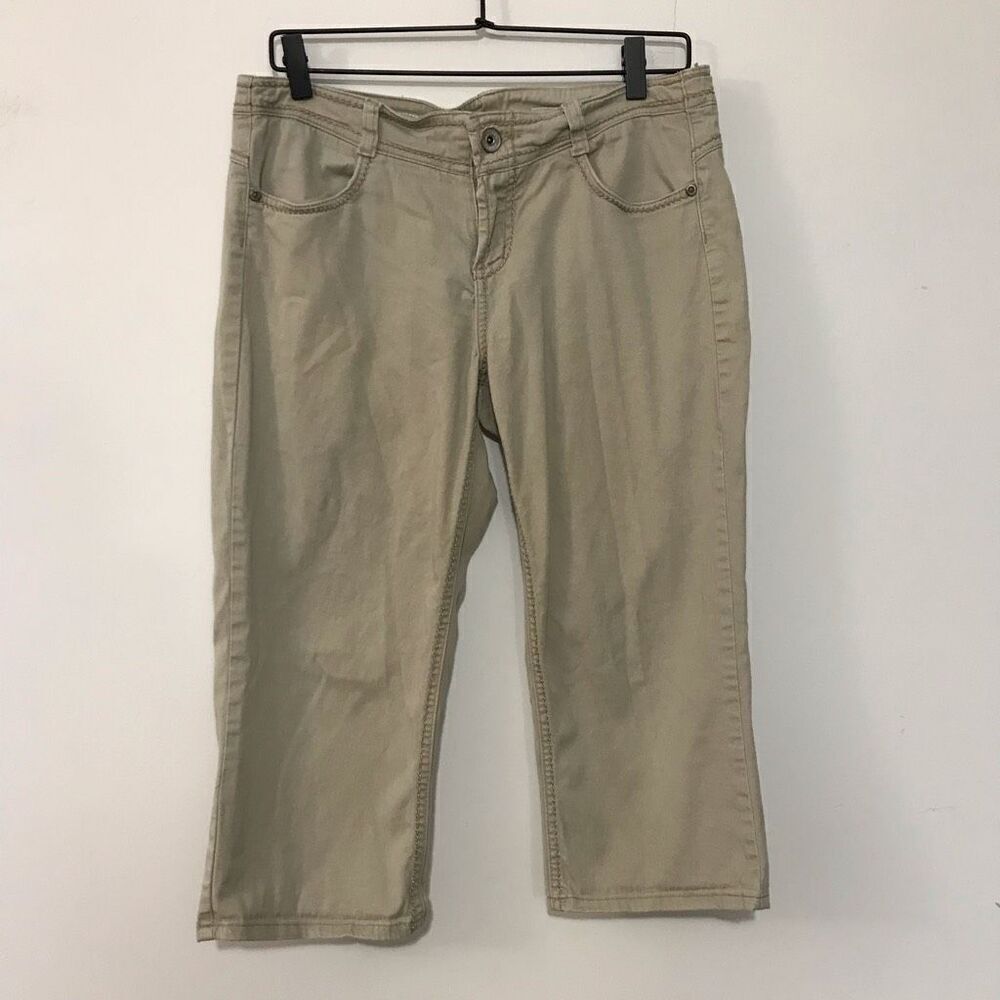 Mudd Jeans Tan Khaki Colored Cropped Skinny Jeans size 11 capri